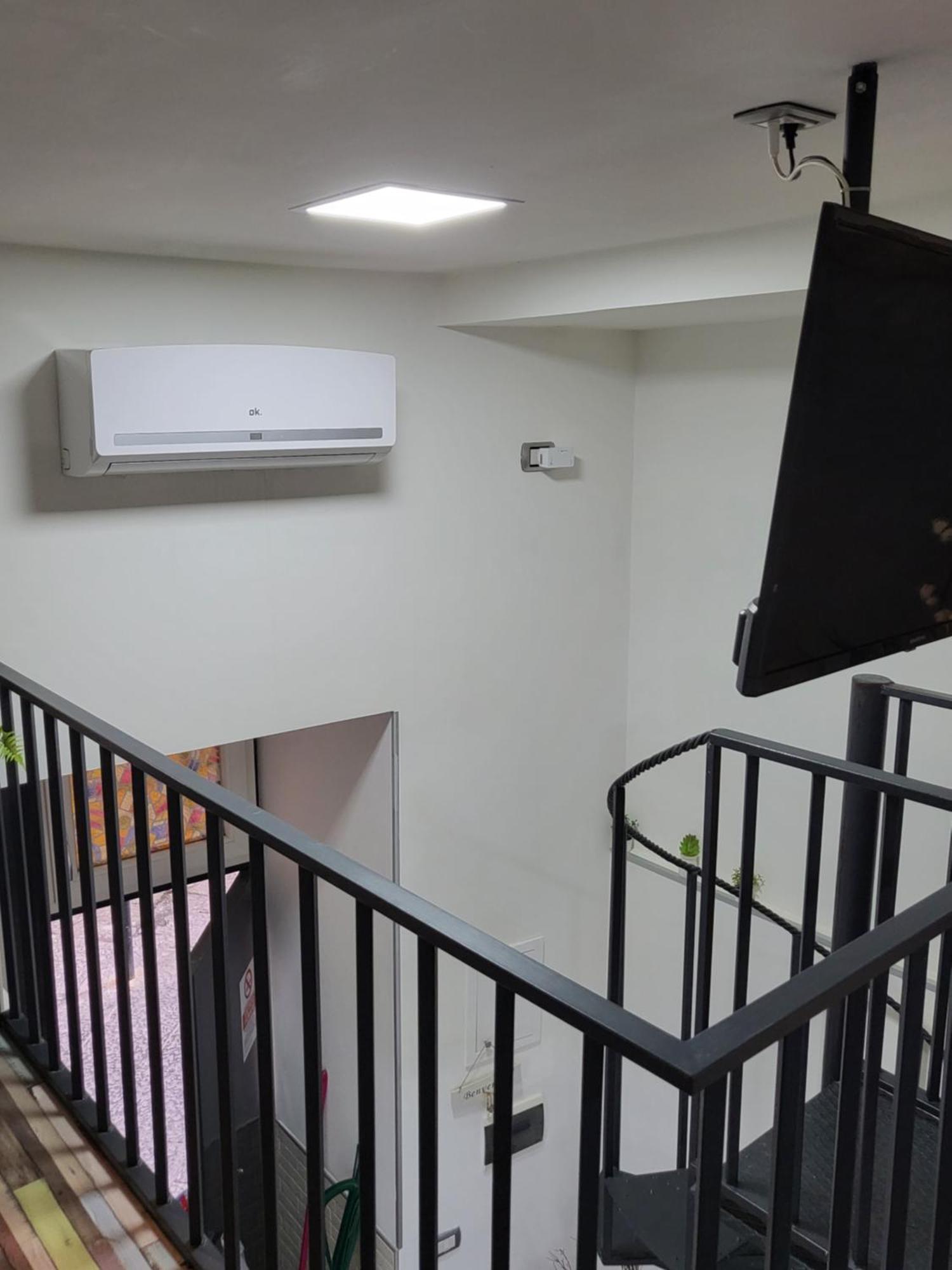Apartament L'Approdo Di Dante Neapol Zewnętrze zdjęcie