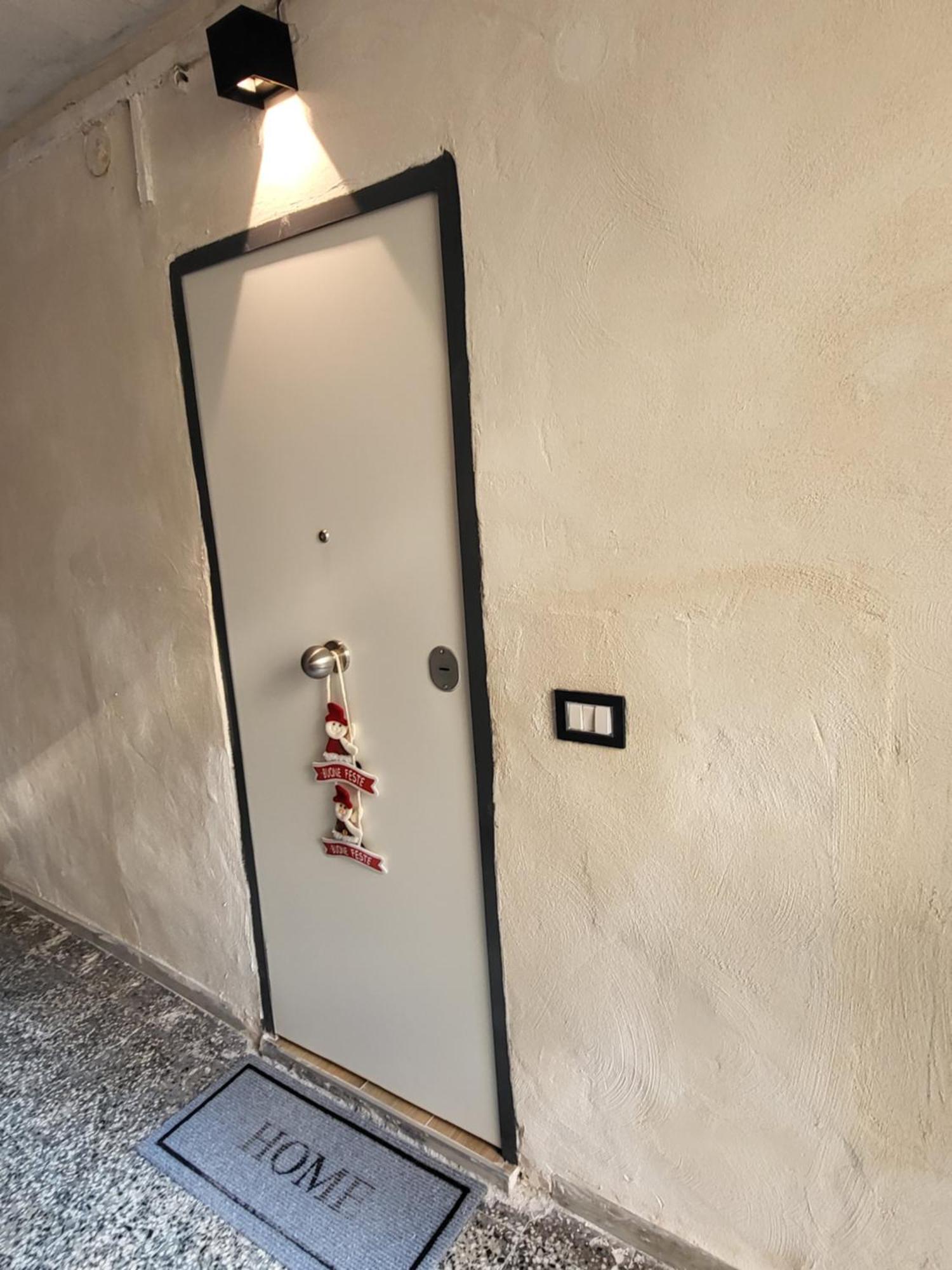 Apartament L'Approdo Di Dante Neapol Zewnętrze zdjęcie