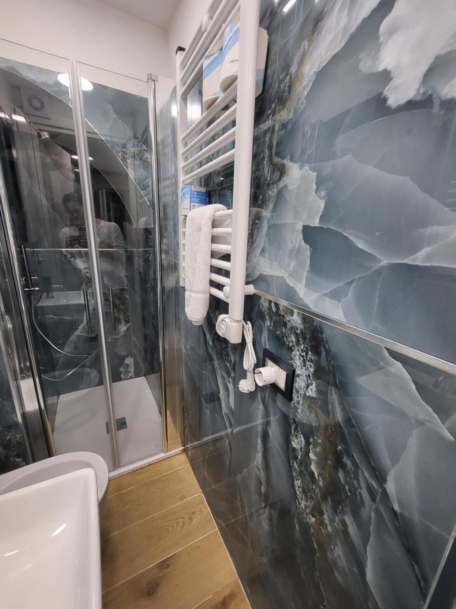 Apartament L'Approdo Di Dante Neapol Zewnętrze zdjęcie
