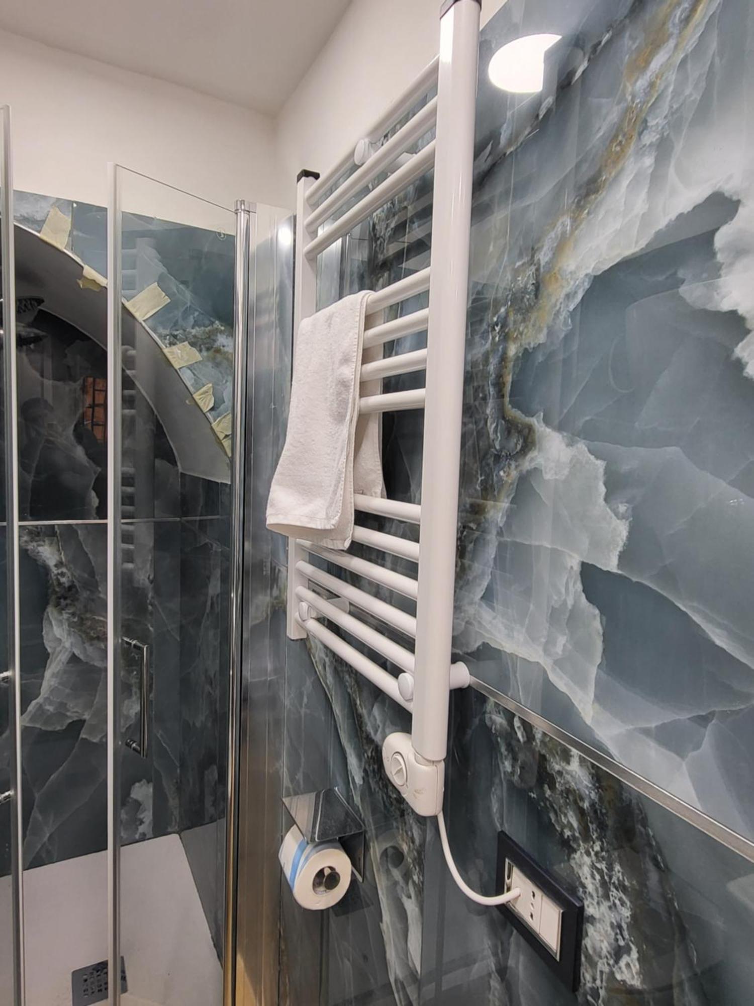 Apartament L'Approdo Di Dante Neapol Pokój zdjęcie