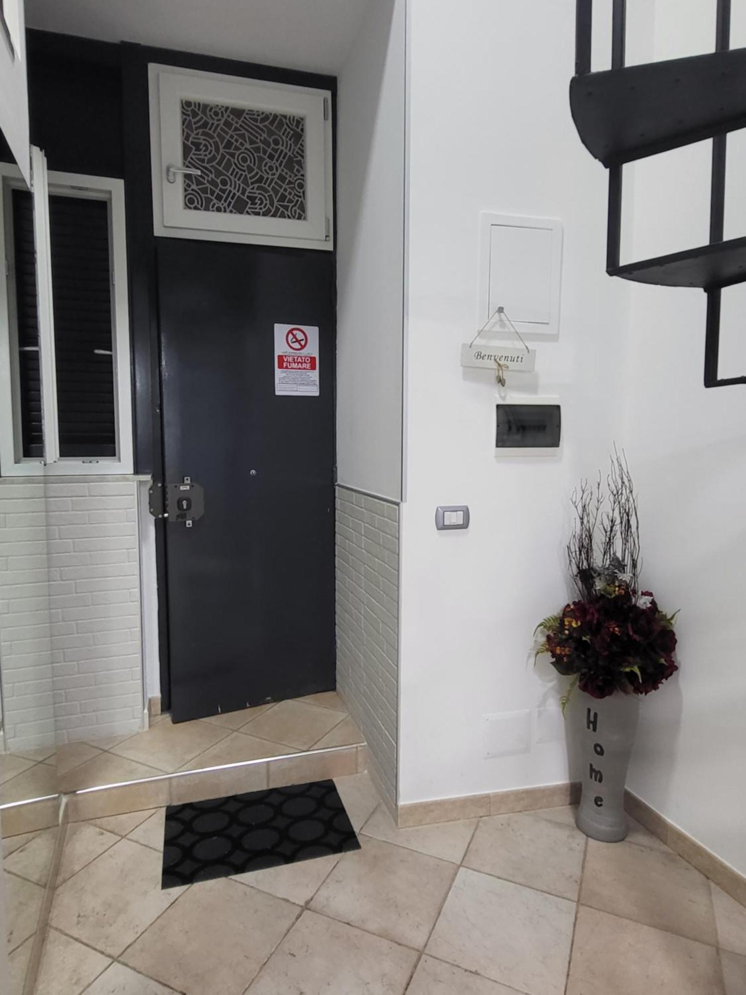 Apartament L'Approdo Di Dante Neapol Pokój zdjęcie